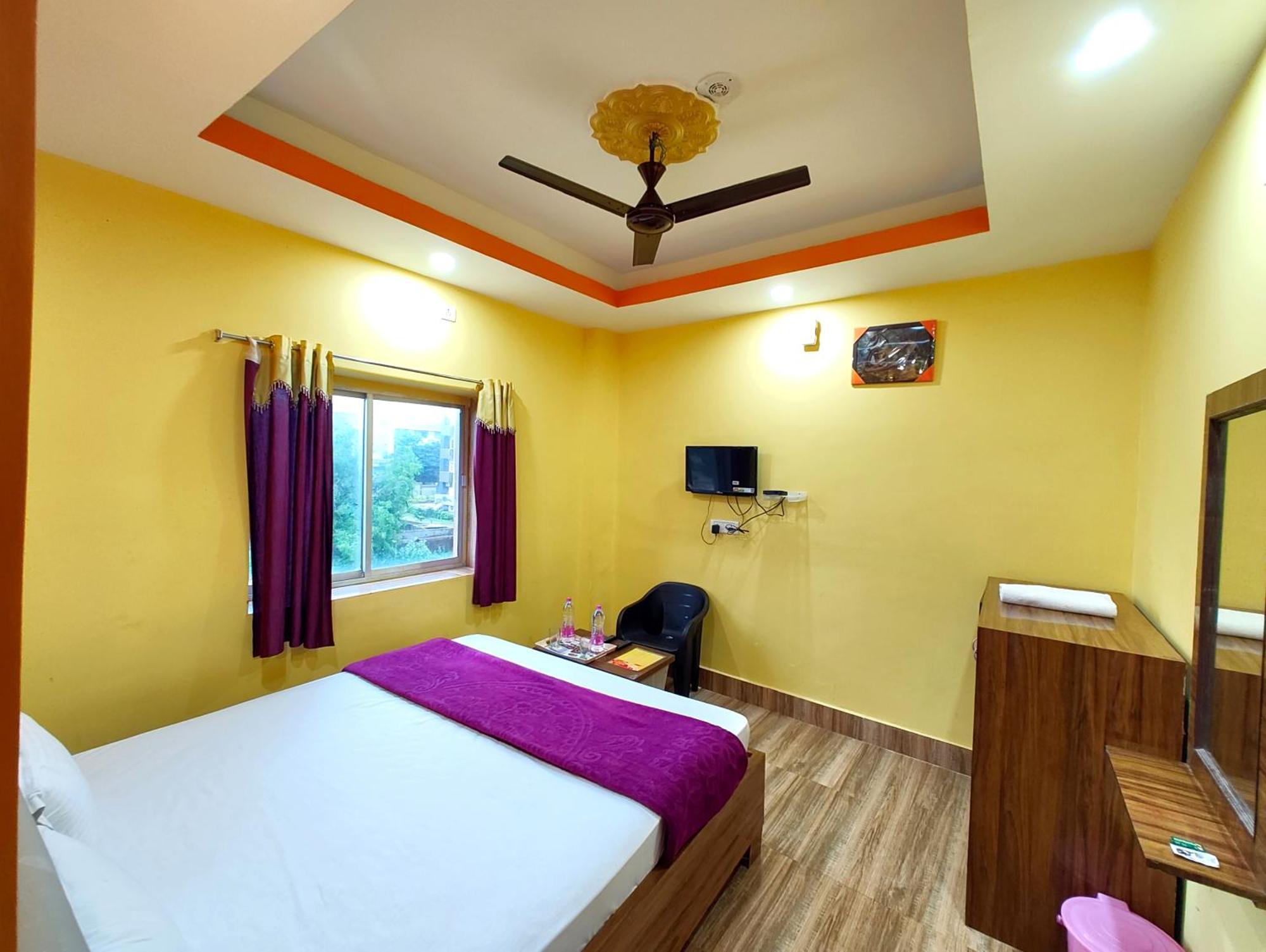 Goroomgo Sahoo Palace Puri - Prime Location Near Sea Beach - Excellent Service With Parking Facilities Ngoại thất bức ảnh