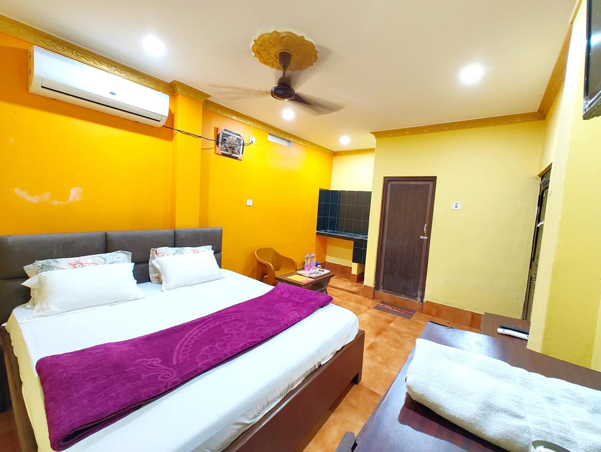 Goroomgo Sahoo Palace Puri - Prime Location Near Sea Beach - Excellent Service With Parking Facilities Ngoại thất bức ảnh