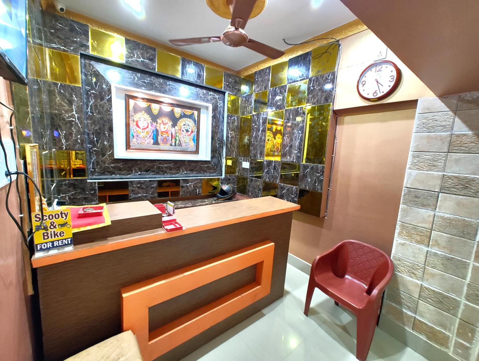 Goroomgo Sahoo Palace Puri - Prime Location Near Sea Beach - Excellent Service With Parking Facilities Ngoại thất bức ảnh