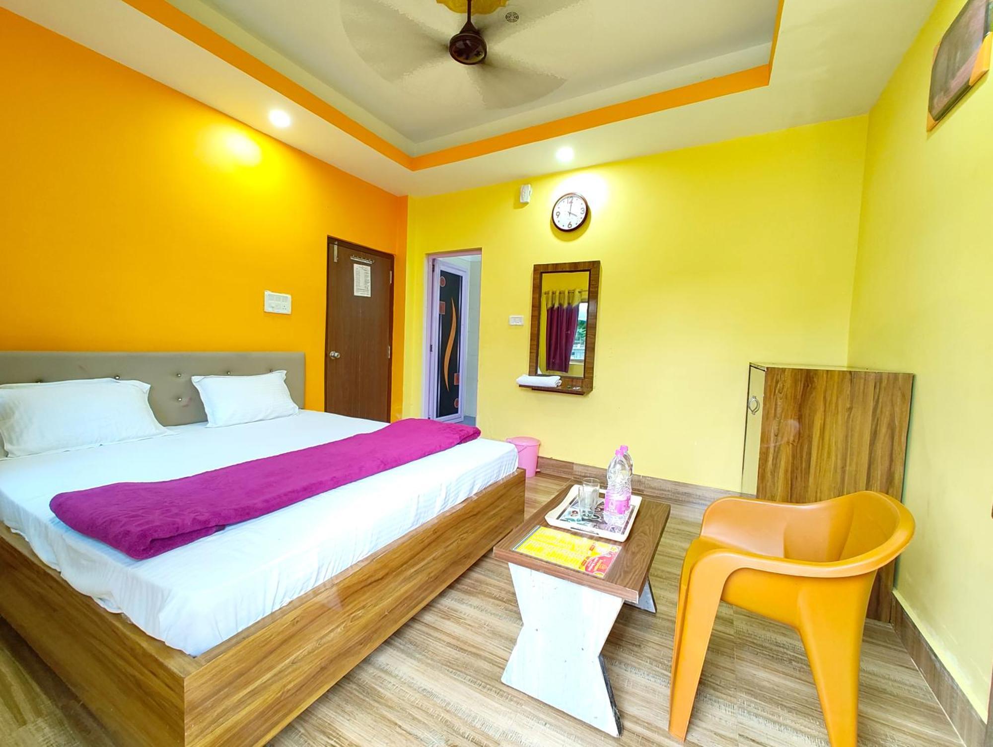 Goroomgo Sahoo Palace Puri - Prime Location Near Sea Beach - Excellent Service With Parking Facilities Ngoại thất bức ảnh