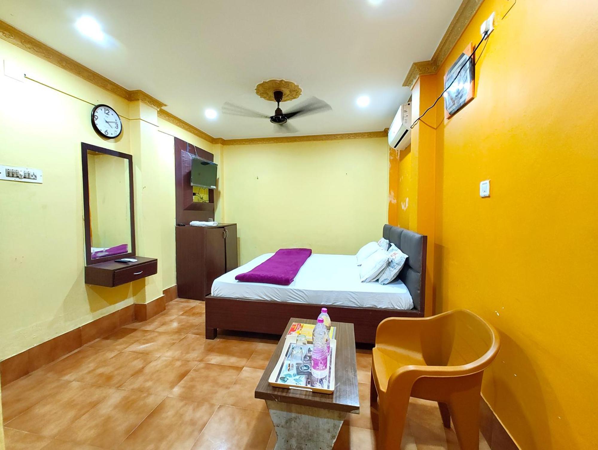 Goroomgo Sahoo Palace Puri - Prime Location Near Sea Beach - Excellent Service With Parking Facilities Ngoại thất bức ảnh